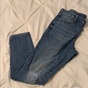Mid rise boyfriend jeans